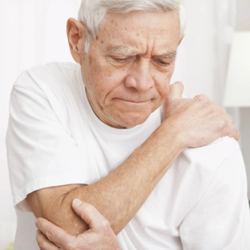 Old Age Health Issues Treatment with Naturopathy Meerut